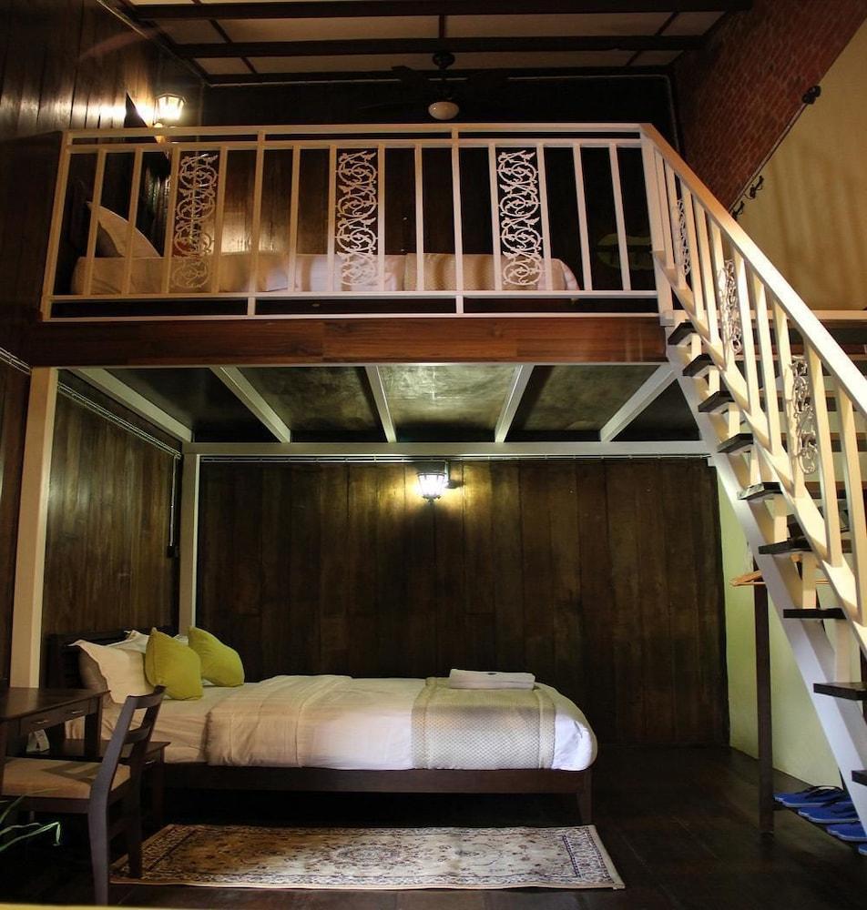Ke-Lan-Tan House Hotell George Town Exteriör bild