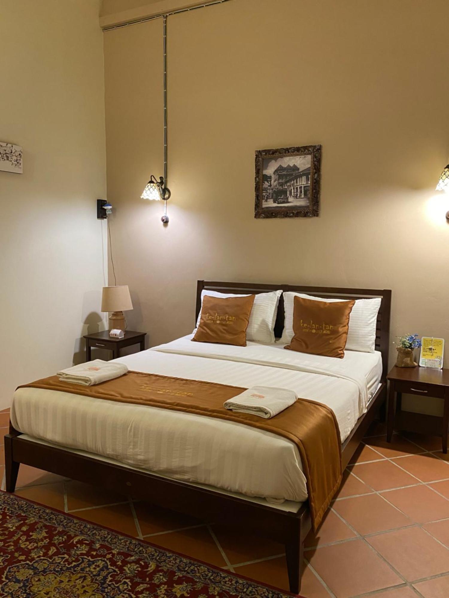 Ke-Lan-Tan House Hotell George Town Exteriör bild