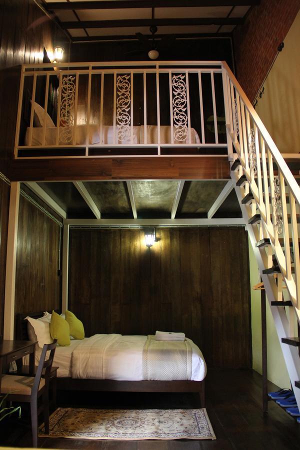 Ke-Lan-Tan House Hotell George Town Exteriör bild