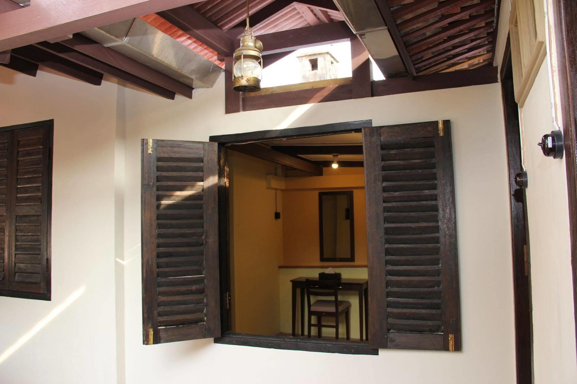Ke-Lan-Tan House Hotell George Town Exteriör bild