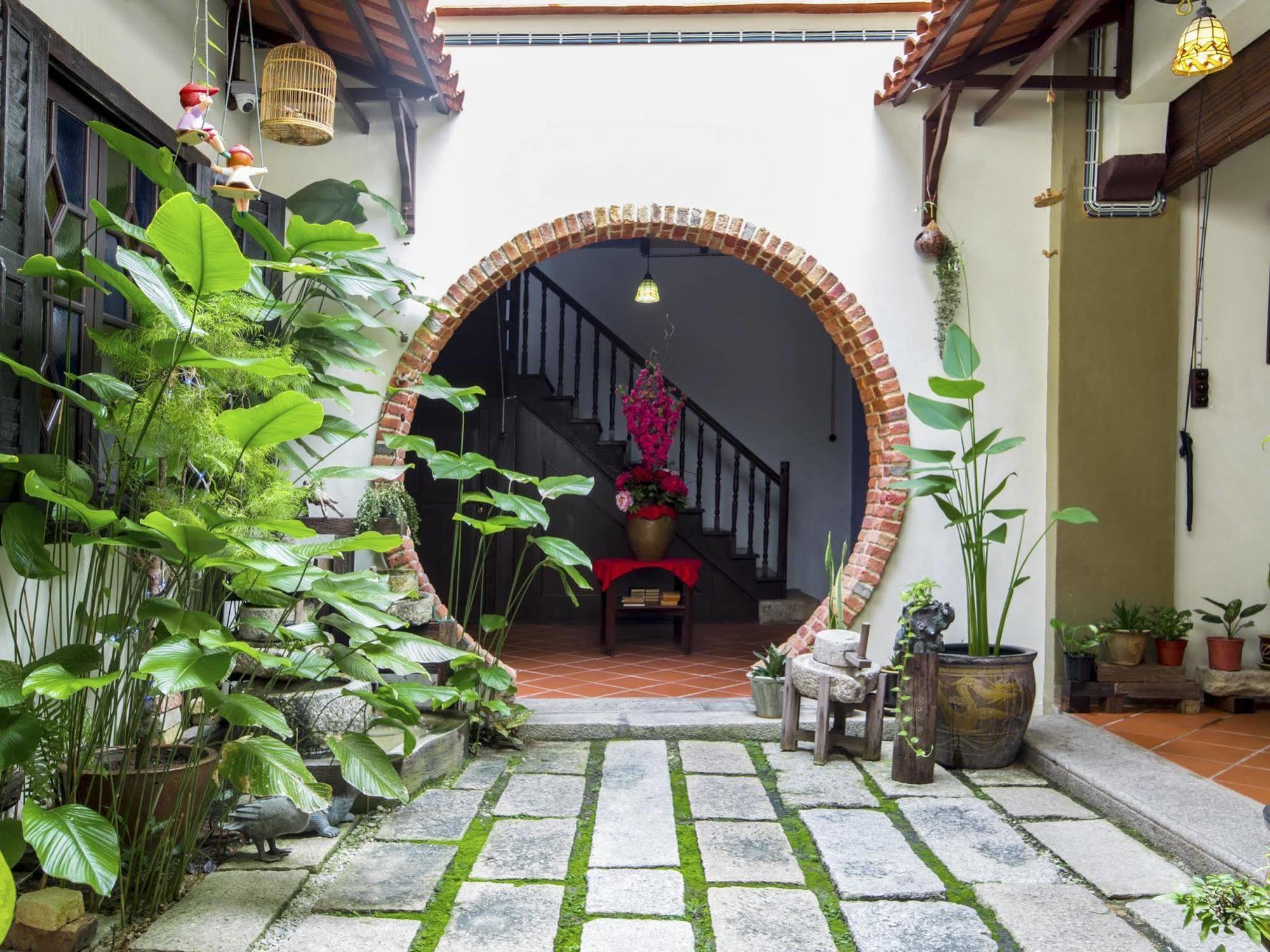 Ke-Lan-Tan House Hotell George Town Exteriör bild