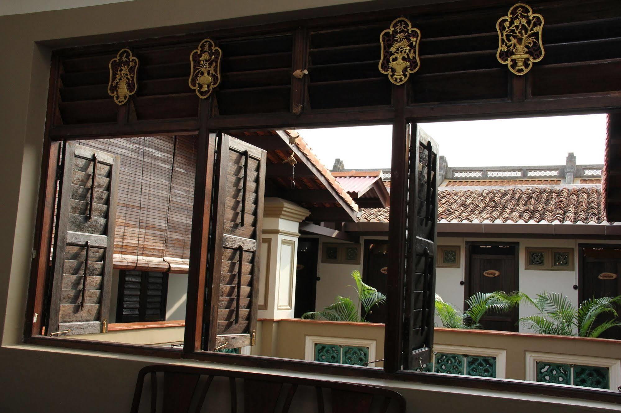 Ke-Lan-Tan House Hotell George Town Exteriör bild